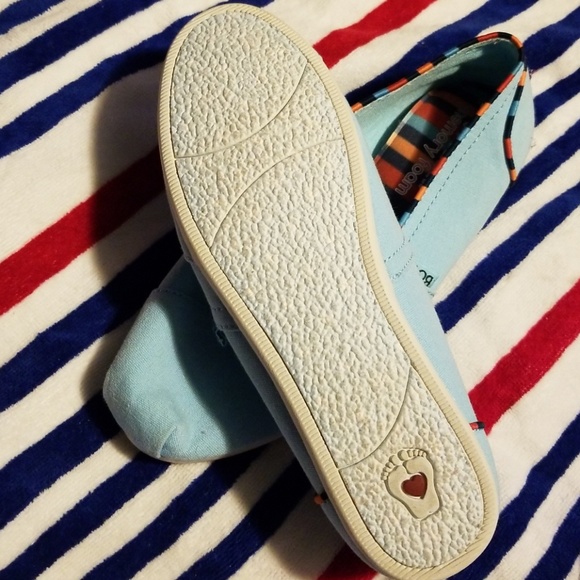 Bob's - Picture 2 of 4